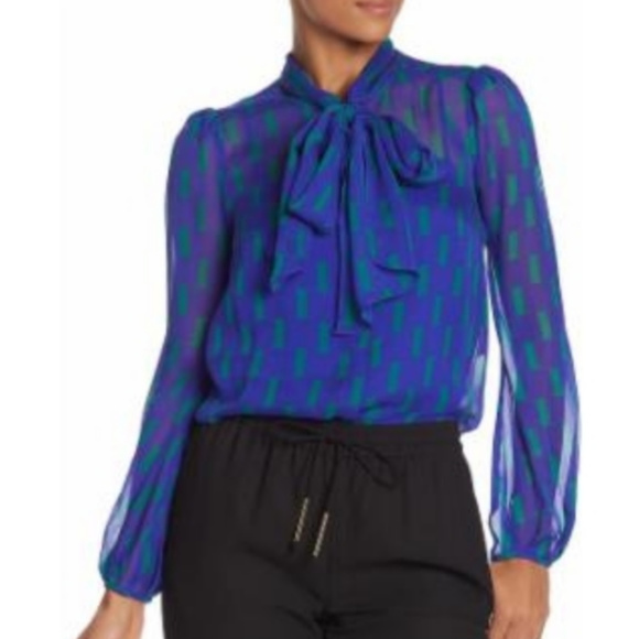 Diane Von Furstenberg Tops - New Auc DVF Jezebel Woven Tie Neck Blouse